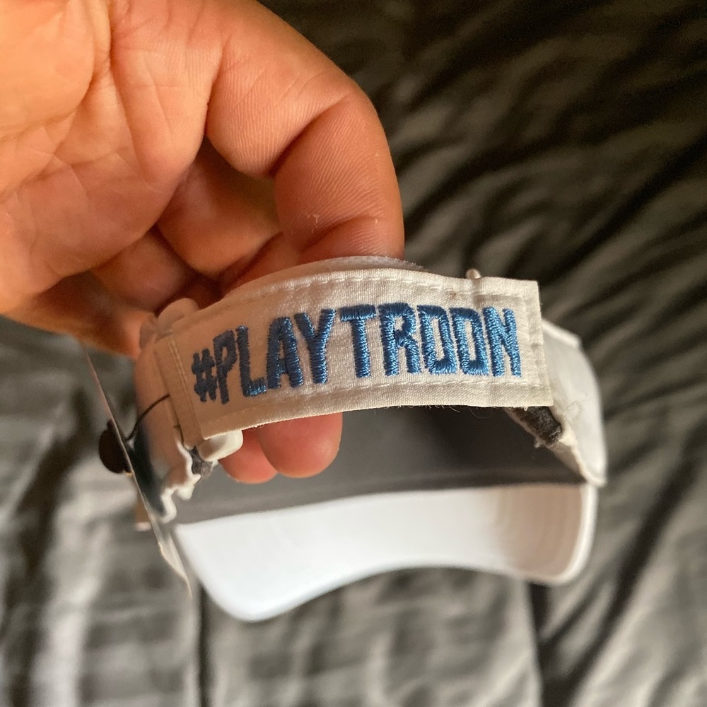 Visor - Picture 2 of 3